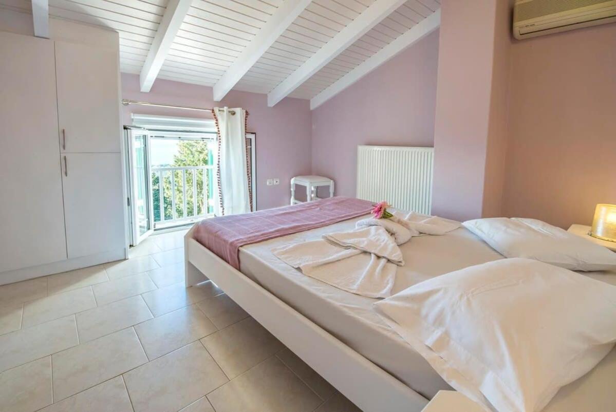 Paxoi Serene Oasis - Mylos Mediterranean Charm Arvanitakeika Zewnętrze zdjęcie