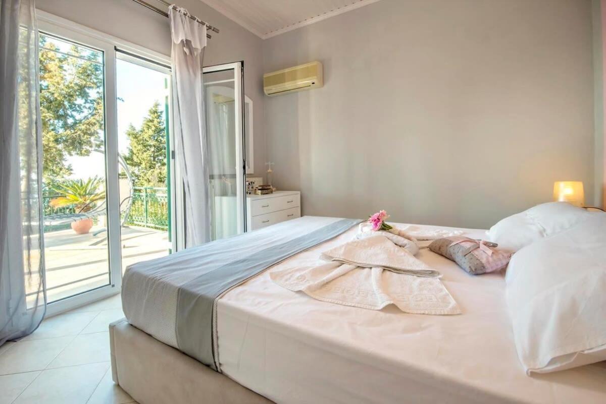 Paxoi Serene Oasis - Mylos Mediterranean Charm Arvanitakeika Zewnętrze zdjęcie