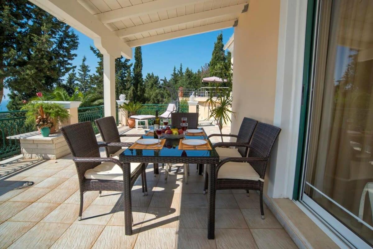 Paxoi Serene Oasis - Mylos Mediterranean Charm Arvanitakeika Zewnętrze zdjęcie